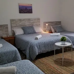 Break In Gothic Hostal 2* Barcelona