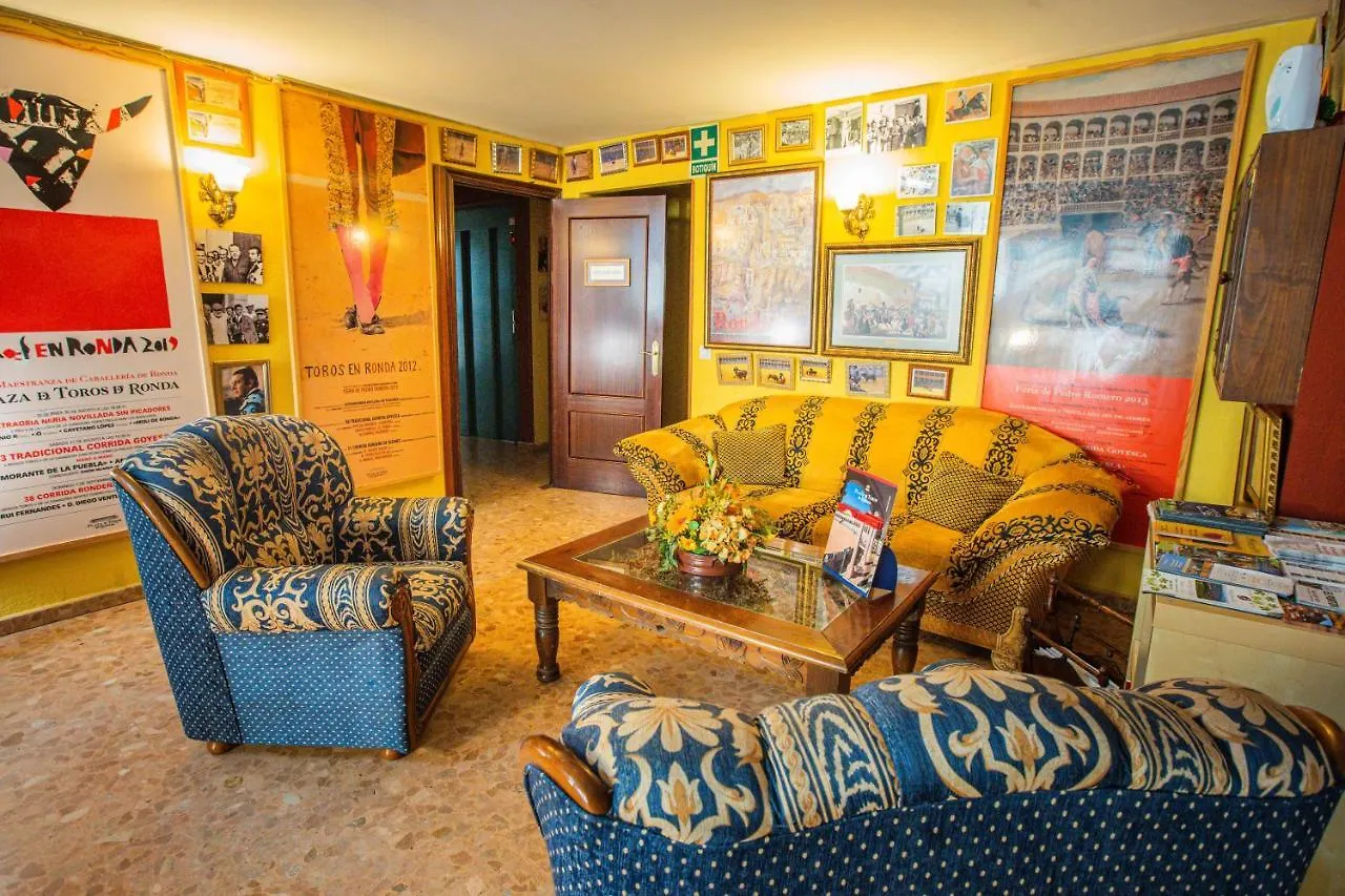 Hotel Arunda II Ронда 2*,