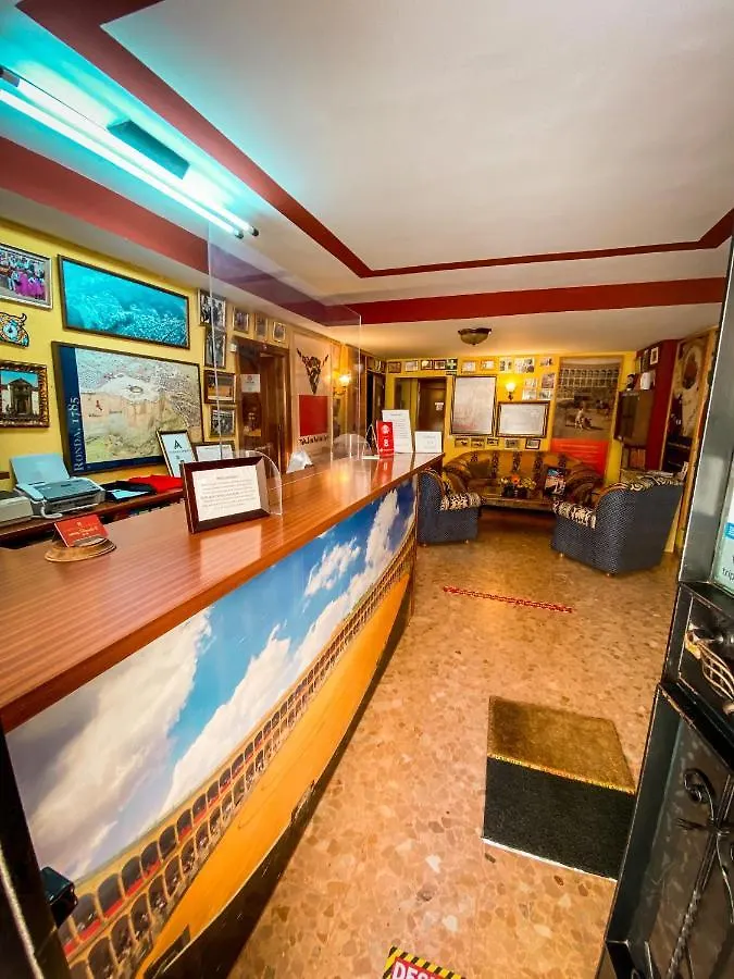 Hotel Arunda II Ронда